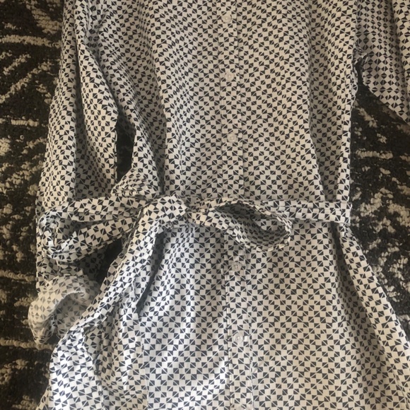 Dress - Picture 2 of 6